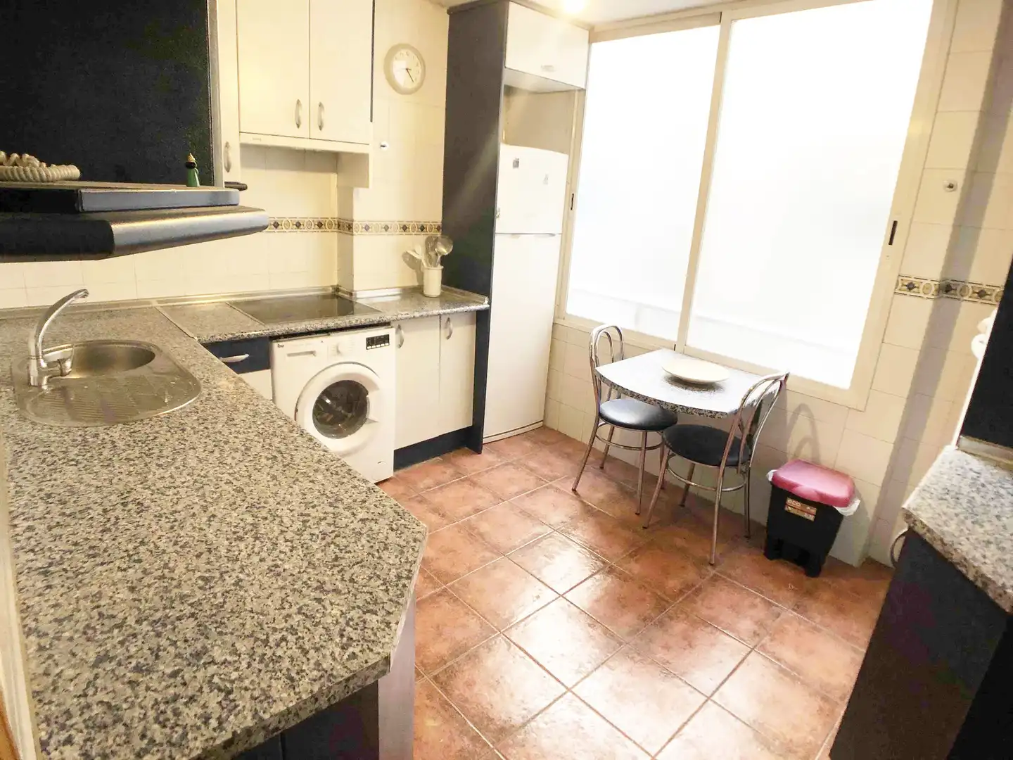 Cocina de Piso de alquiler en Madrid con Aire acondicionado, Calefacción y Parquet