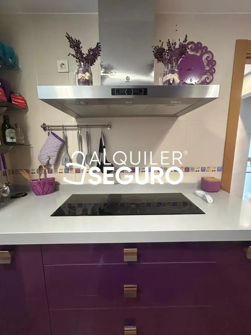 Cocina de Ático de alquiler en Las Gabias con Calefacción y Amueblado