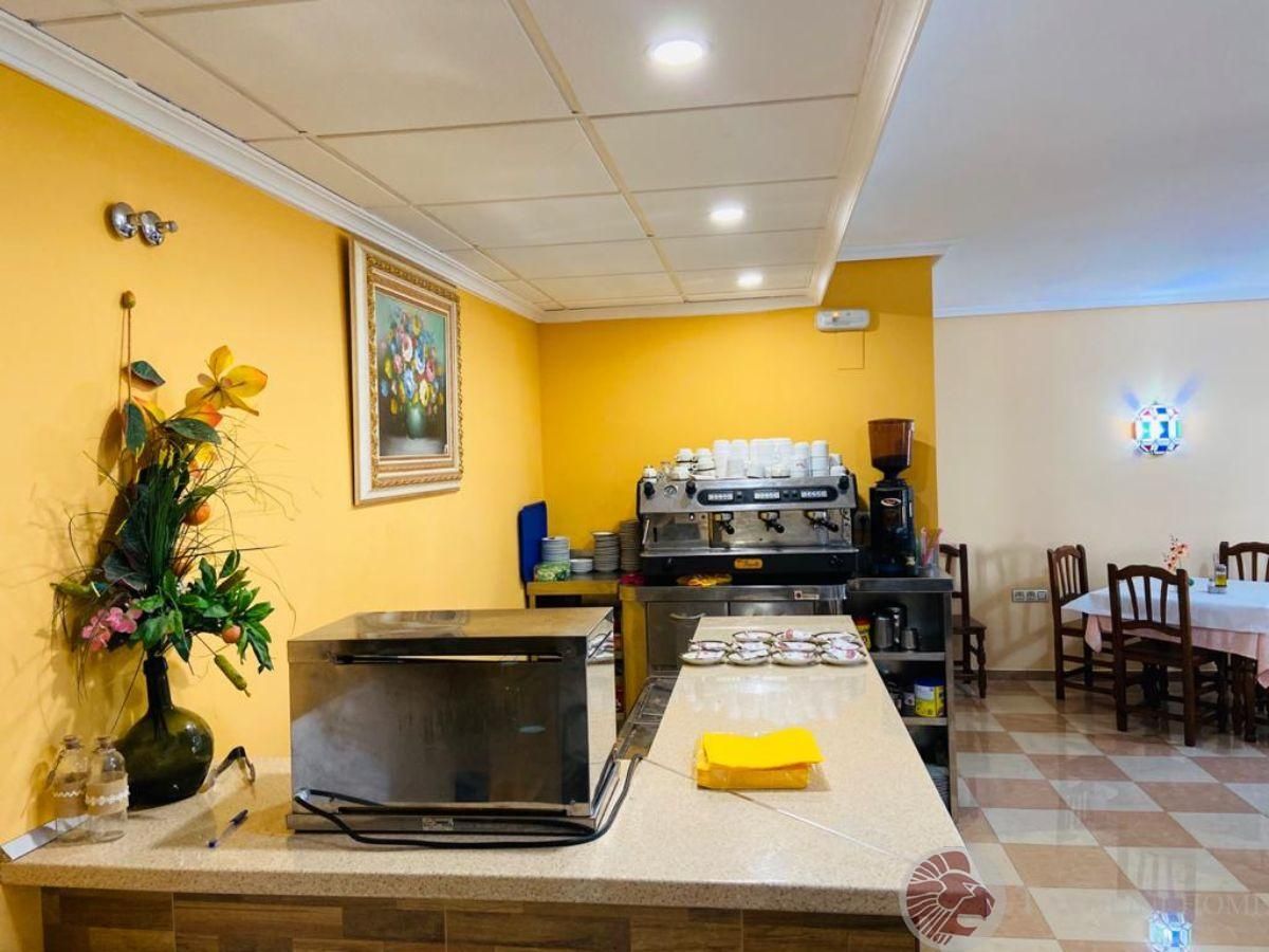 Building for sale in Alcaraz