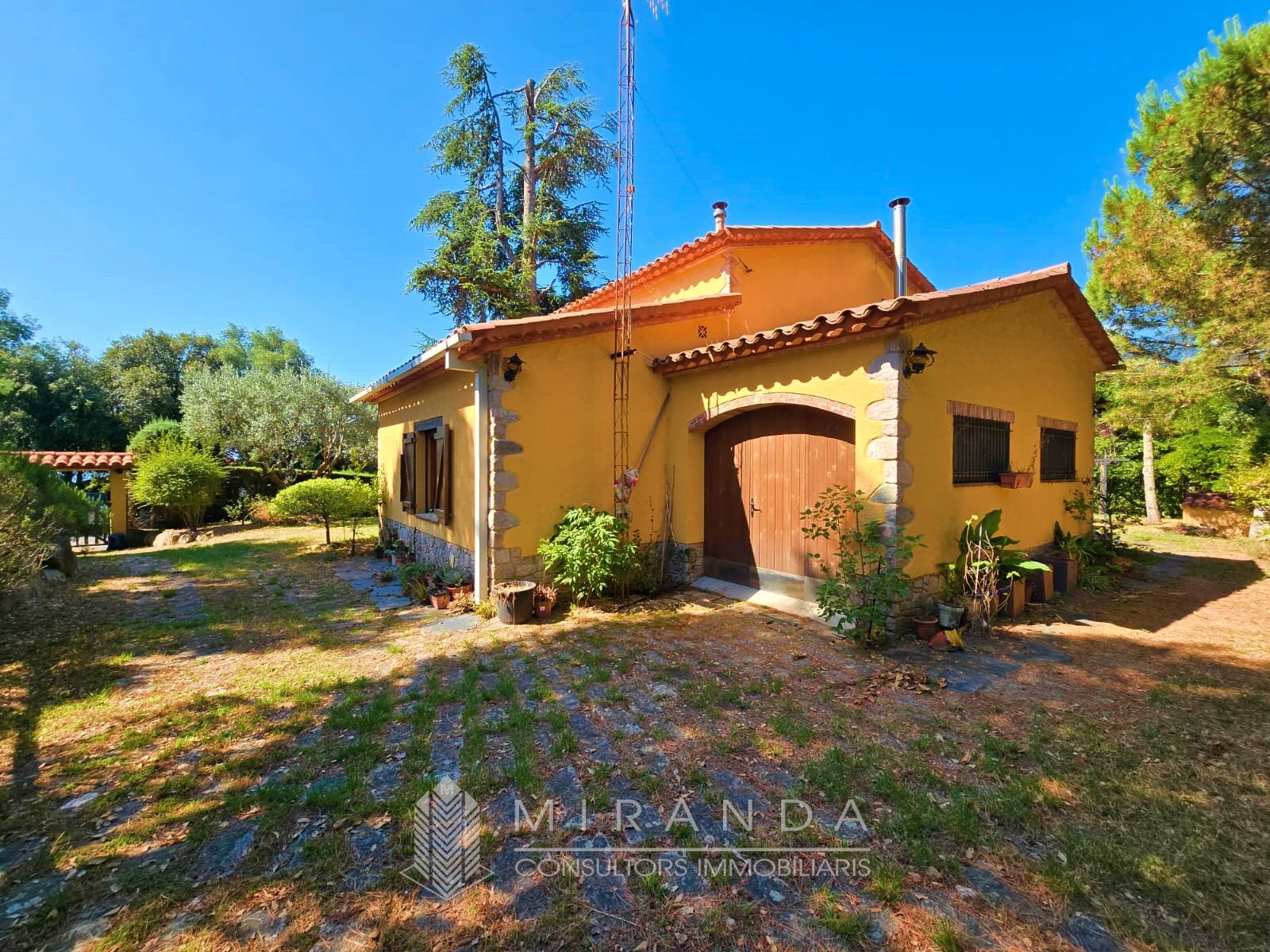 Exterior view of Houses for sale in Riells i Viabrea  with Heating, Private garden and Terrace