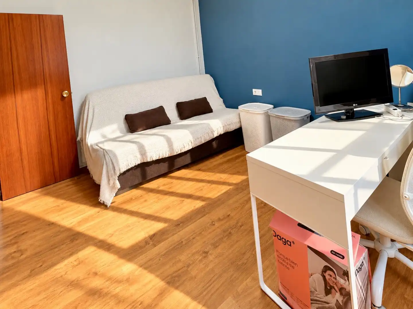 Living room of Houses for sale in Vallirana  with Air Conditioner, Terrace and Balcony