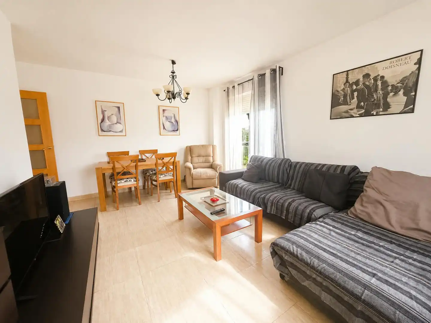 Sala d'estar de Pis en venda en La Vall d'Uixó amb Terrassa, Traster i Balcó