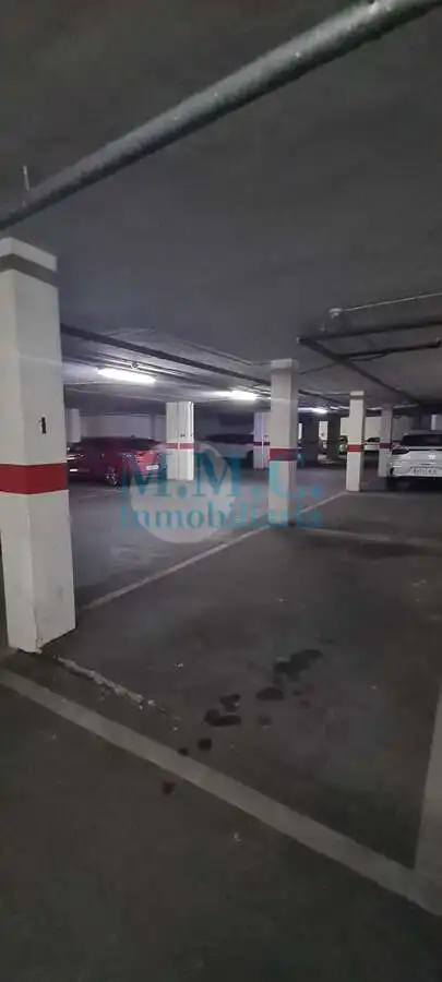 Parking de Piso en venta en Roquetas de Mar con Aire acondicionado, Terraza y Amueblado