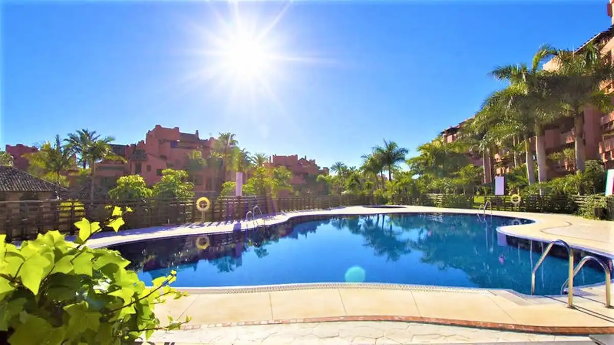 Apartament amb piscina en venda a Selwo, imagen 10