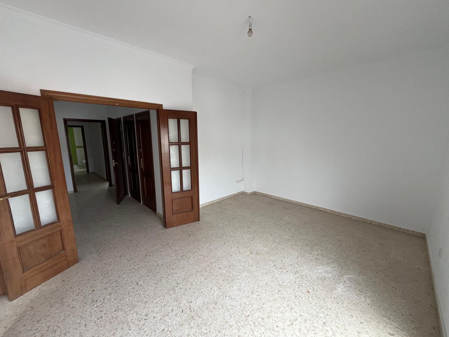 Living room of Flat for sale in Morón de la Frontera  with Terrace and Storage room