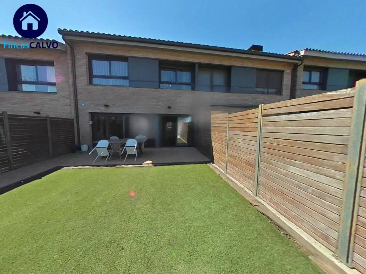 Vista exterior de Casa adosada en venta en Sant Quirze del Vallès con Aire acondicionado, Calefacción y Jardín privado
