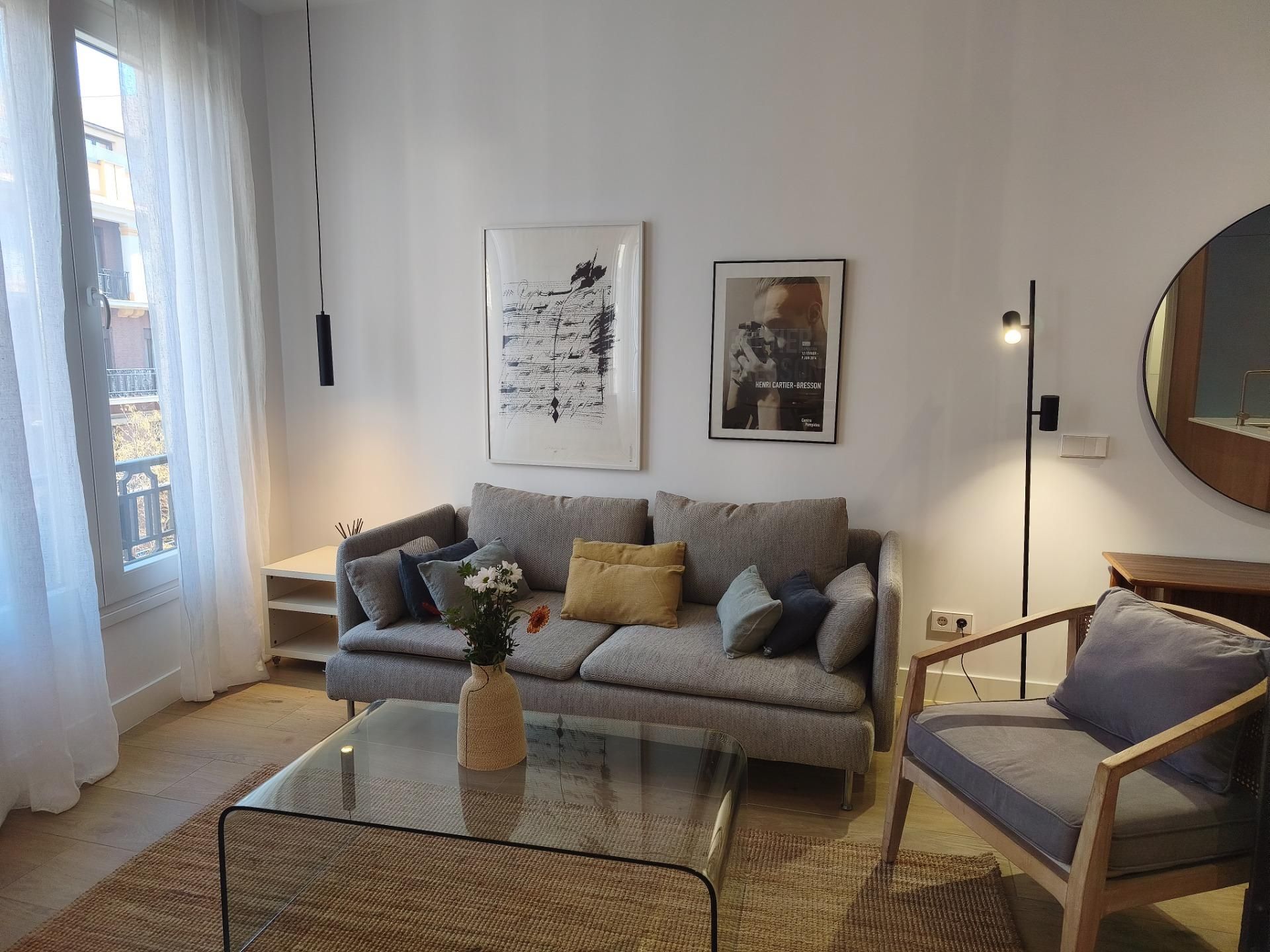 Flat to rent in Calle de Ferraz, Argüelles, Moncloa - Aravaca