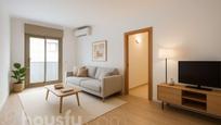 Living room of Flat for sale in  Barcelona Capital  with Terrace and Balcony