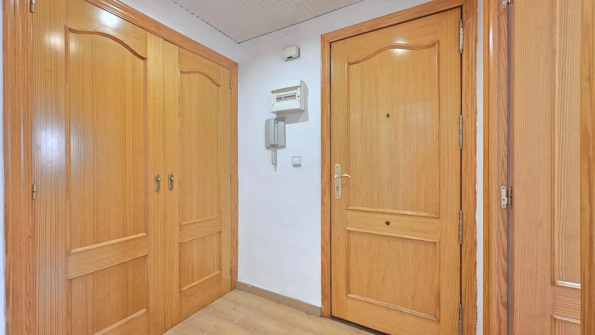 Piso en venta en Gandia con Balcón