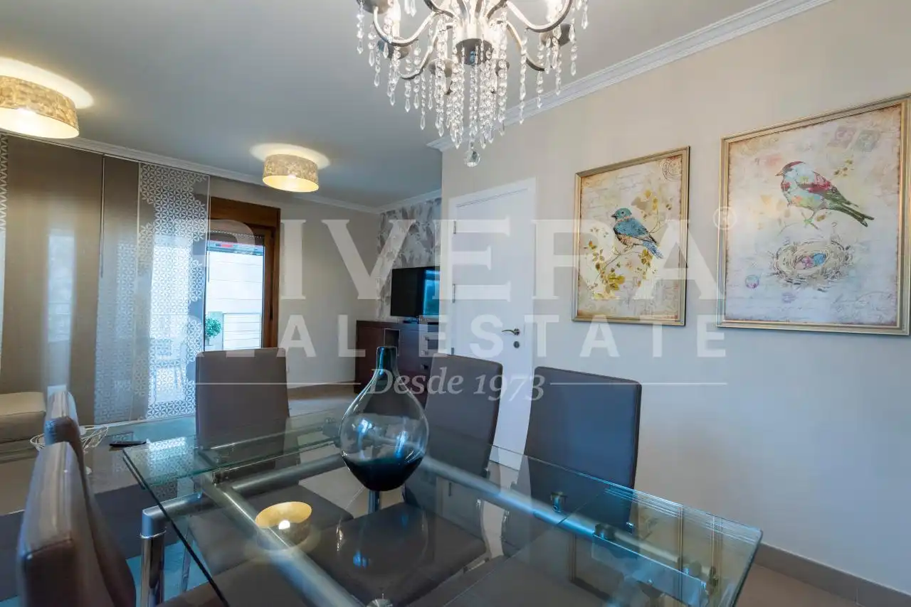 Comedor de Casa o chalet en venta en Sanxenxo con Calefacción, Jardín privado y Parquet