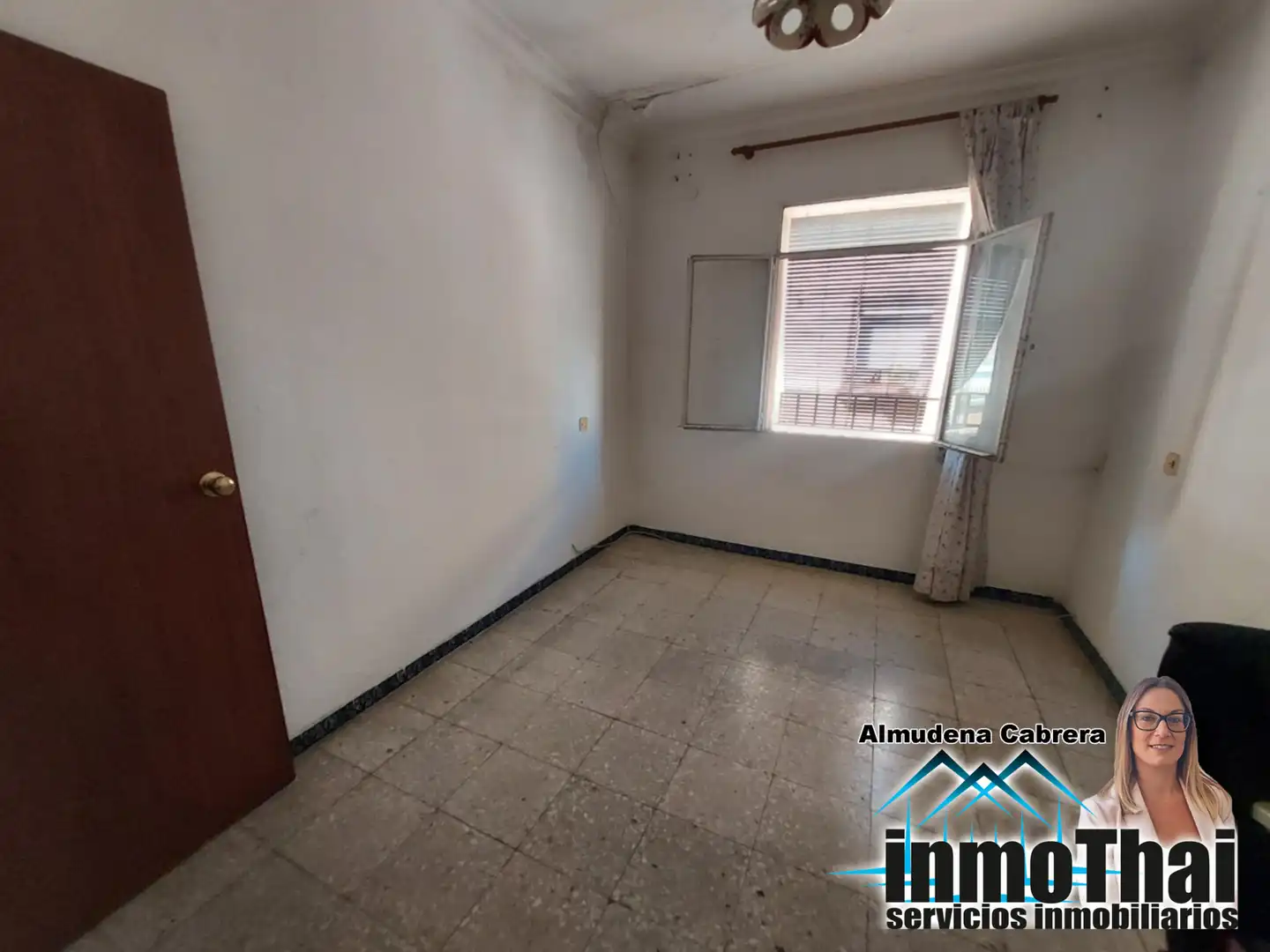 Houses for sale in Calle Manuel María, Torresoto - Agrimensor