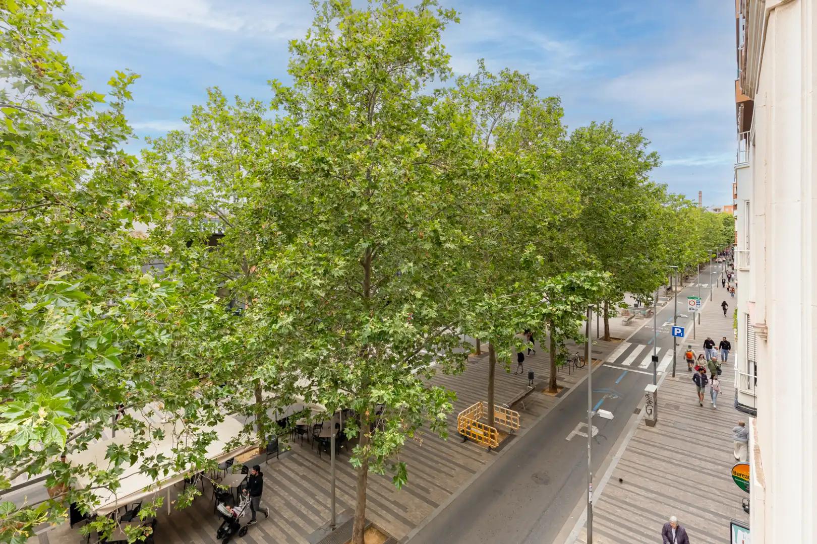 Terrasse von Wohnung zum Verkauf in Terrassa mit Heizung, Terrasse und Ofen
