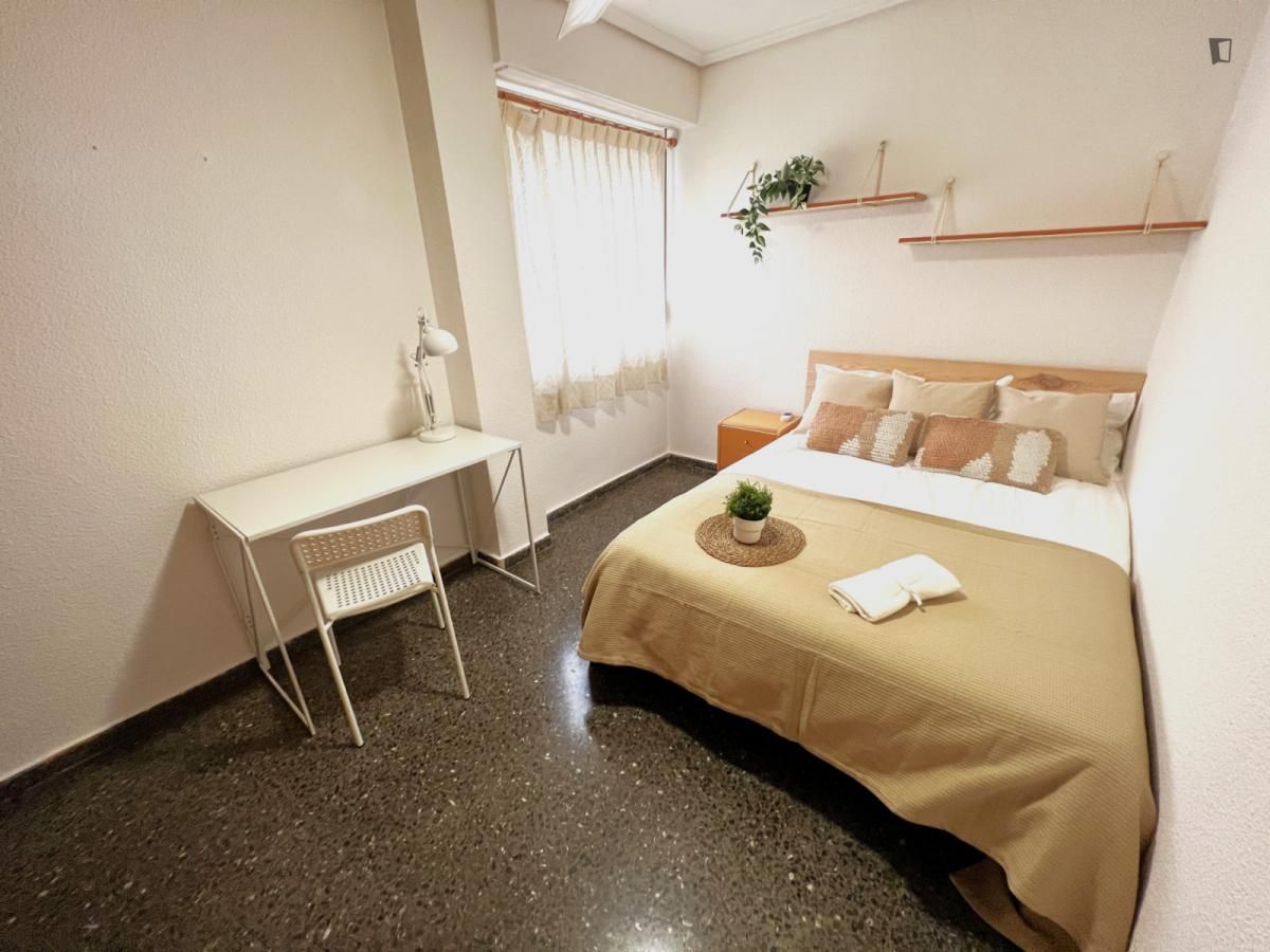 Apartment to share in Benimàmet