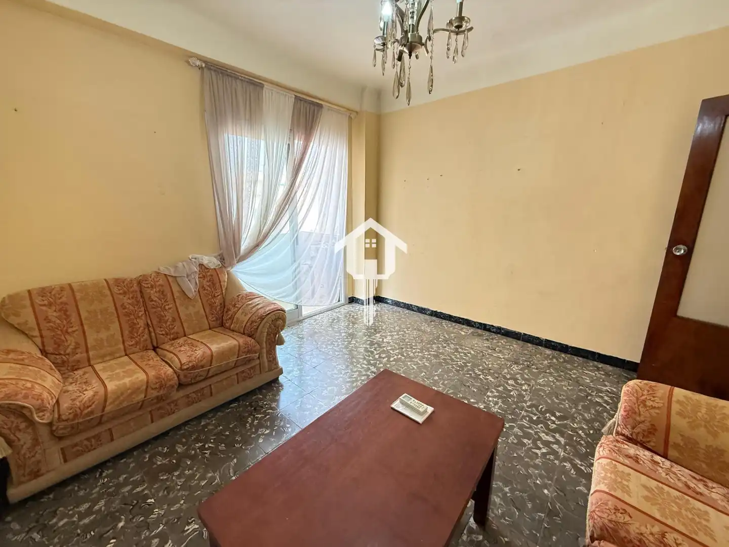 Apartamento en venta en Calle MAESTRO ALONSO, Altozano - Conde Lumiares