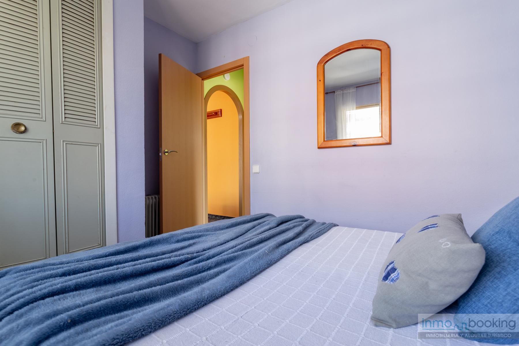 Habitación de Apartamento en venta en Salou con Aire acondicionado, Calefacción y Piscina comunitaria