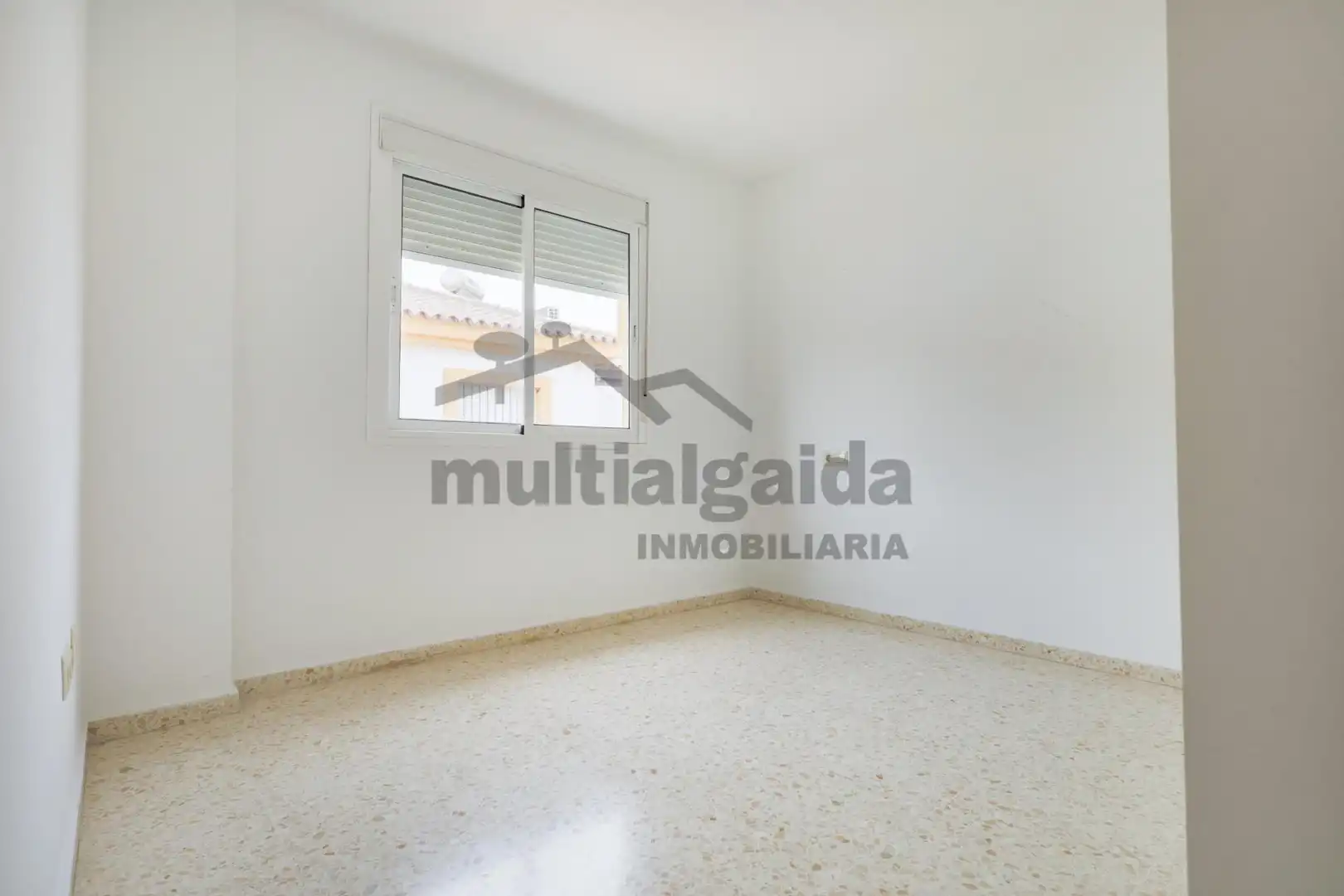 Habitación de Casa adosada en venta en Sanlúcar de Barrameda con Jardín privado