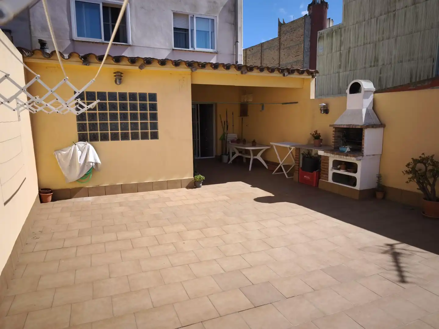 Terrassa de Casa o xalet en venda en Amposta amb Parquet, Terrassa i Moblat