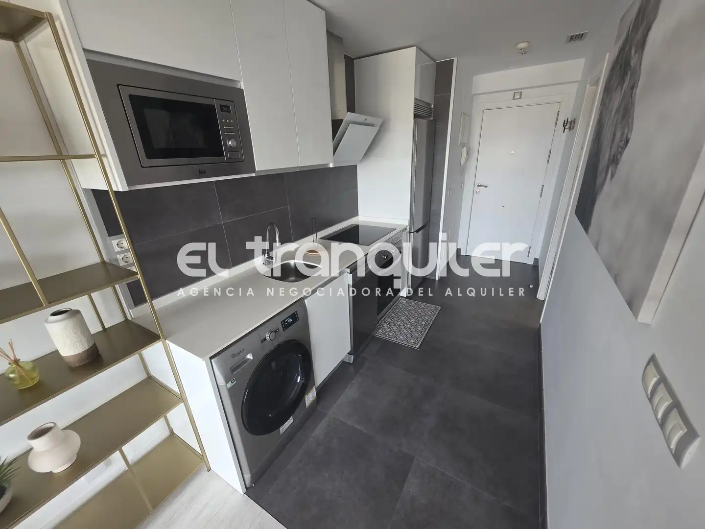 Kitchen of Study for rent in Madrid  with Air Conditioner, Parquet flooring and Swimming Pool