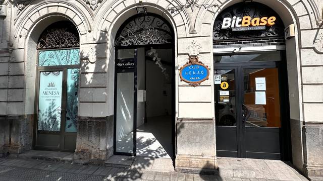 Local comercial en Alquiler en Henao Kalea, 30 en Abandoibarra - Guggenheim