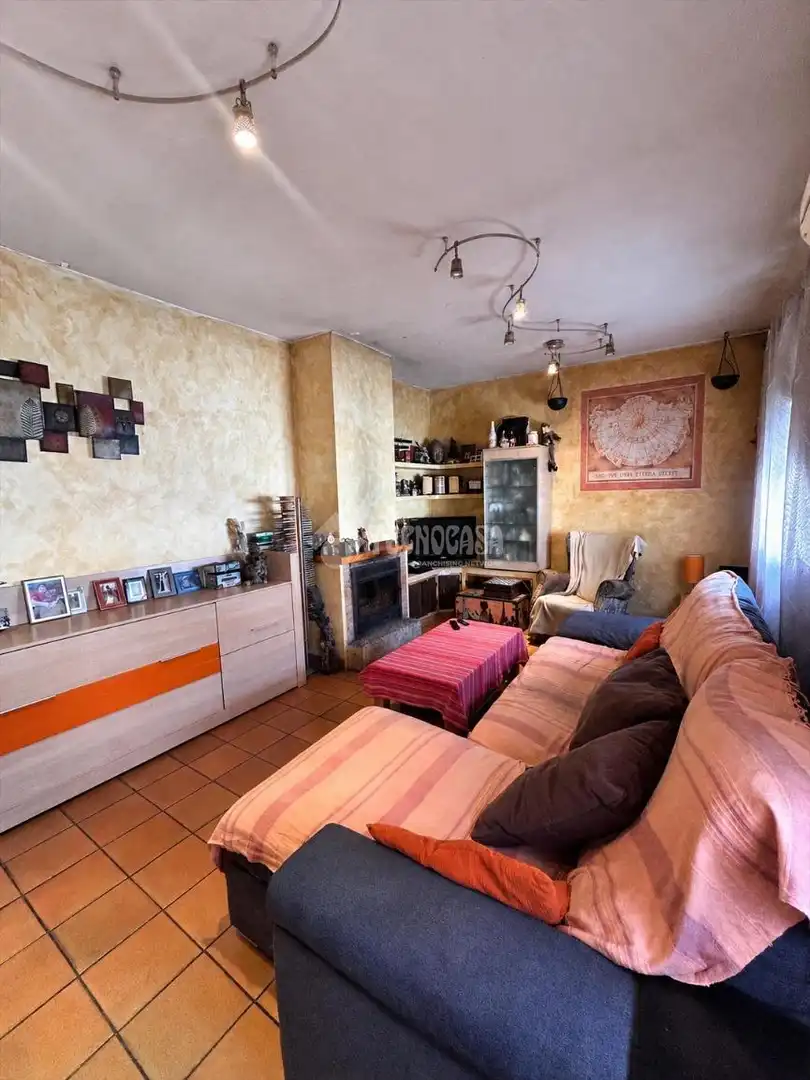 Sala de estar de Casa adosada en venta en Ciempozuelos