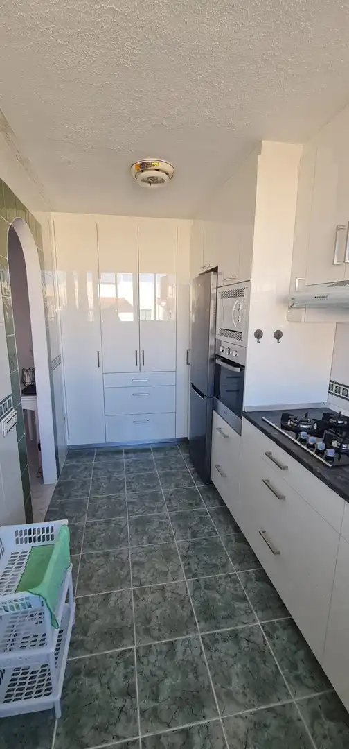 Cocina de Apartamento de alquiler en Arona con Amueblado y Piscina comunitaria