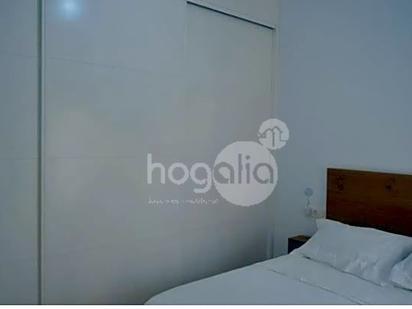 Bedroom of Flat to rent in  Sevilla Capital  with Air Conditioner