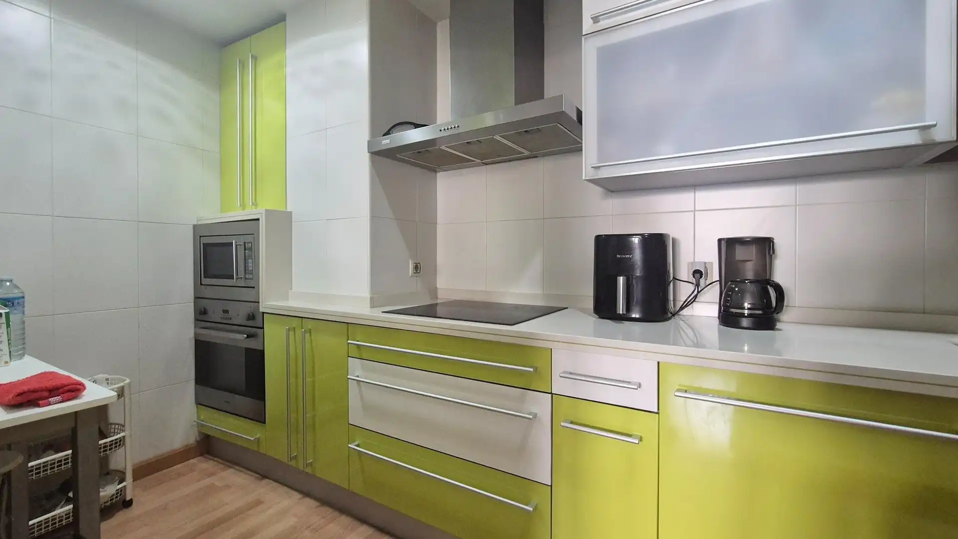 Cocina de Planta baja de alquiler en Castellanos de Moriscos con Calefacción, Amueblado y Piscina comunitaria