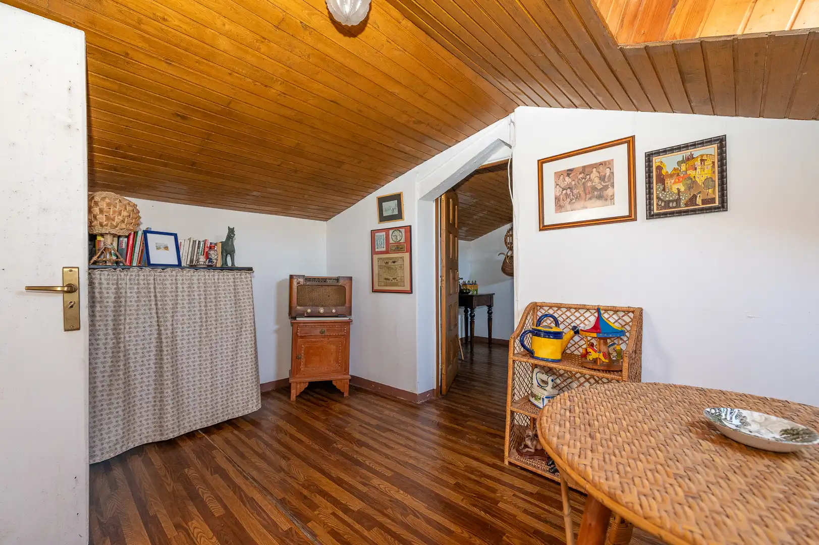 Country homes for sale in Maside  with Furnished