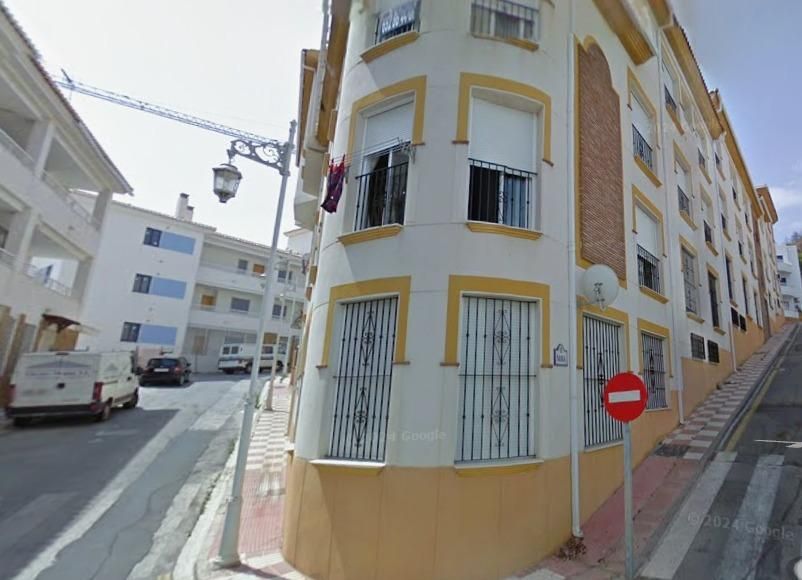 Vista exterior de Pis en venda en Gualchos amb Terrassa i Balcó