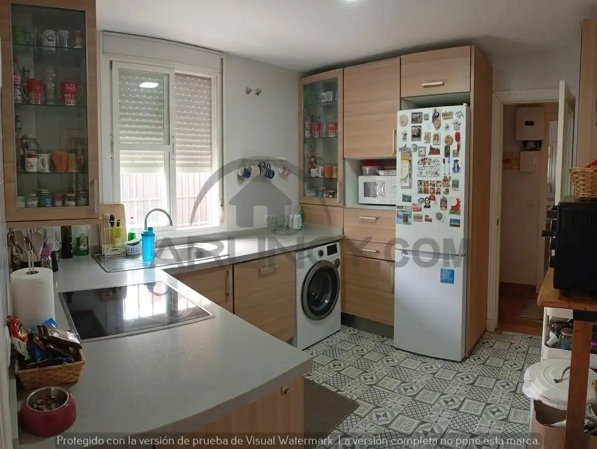 Cocina de Casa adosada en venta en Alcalá de Guadaira con Aire acondicionado, Calefacción y Jardín privado