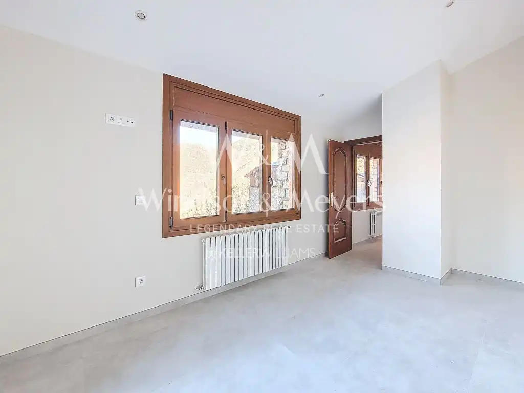 Sala de estar de Casa o chalet en venta en Sant Julià de Lòria con Balcón