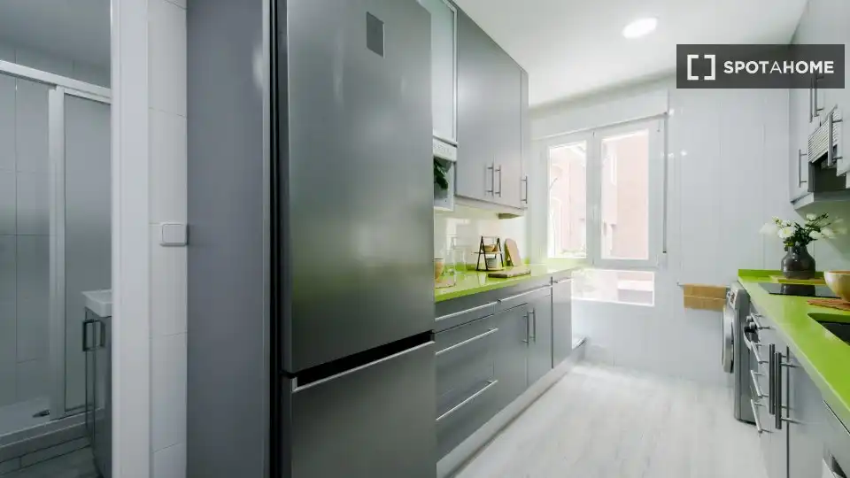 Habitación en Ríos Rosas - Nuevos Ministerios