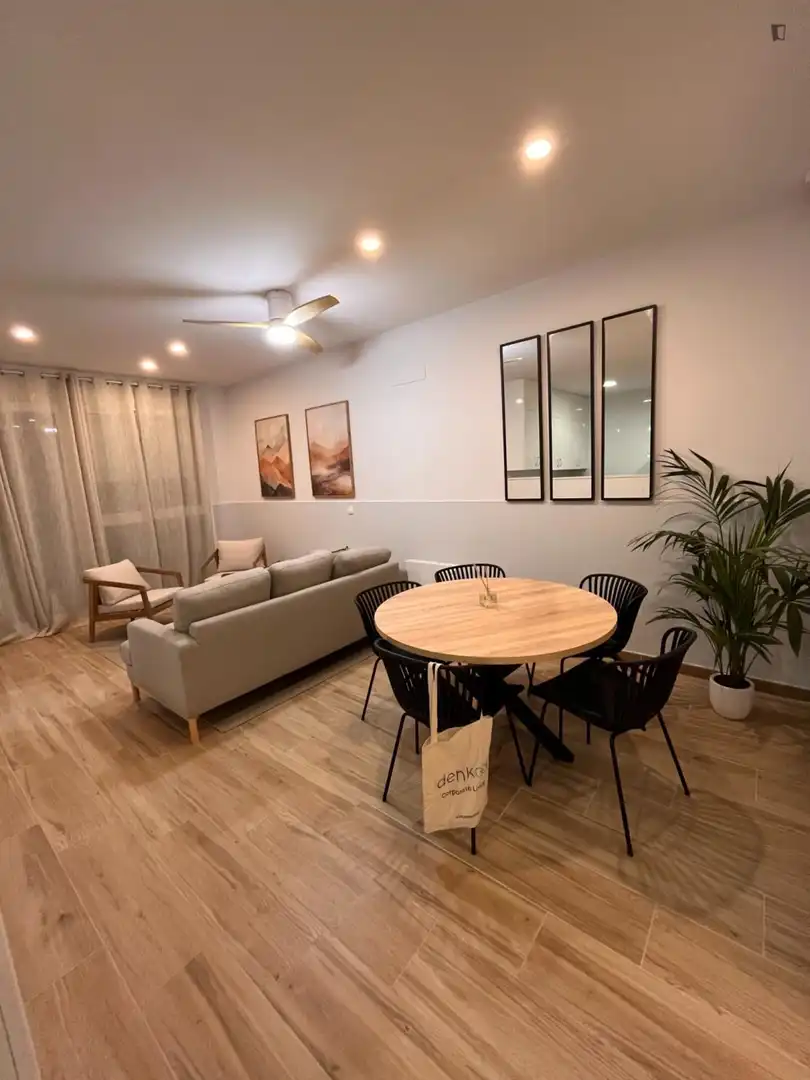 Room in Centre - Estació