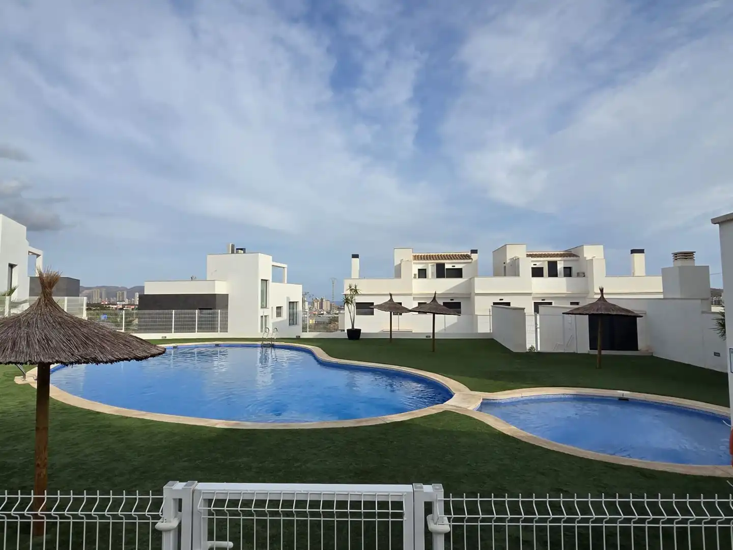 Terraced house with pool for sale in Balcón de Finestrat - Terra Marina, imagen 4