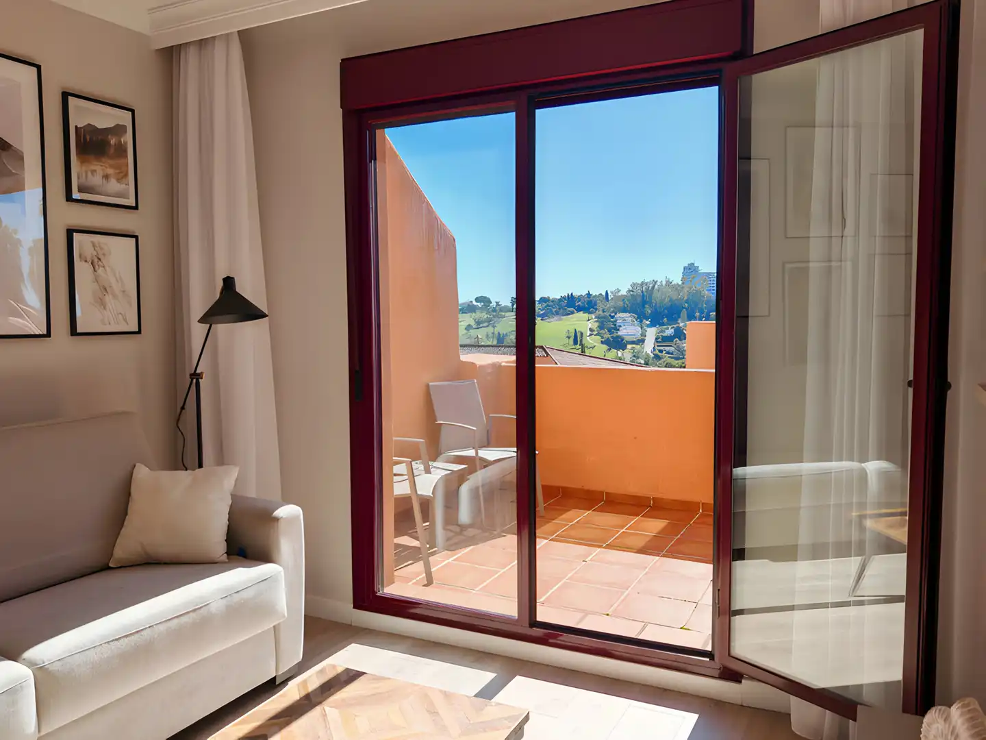 Penthouse with pool for sale in Benahavís pueblo, imagen 4