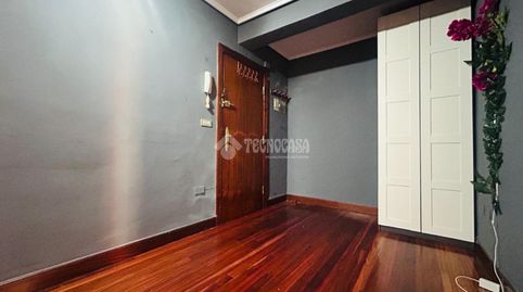 Foto 2 de Piso en venta en Santutxu - Basarrate, Bilbao