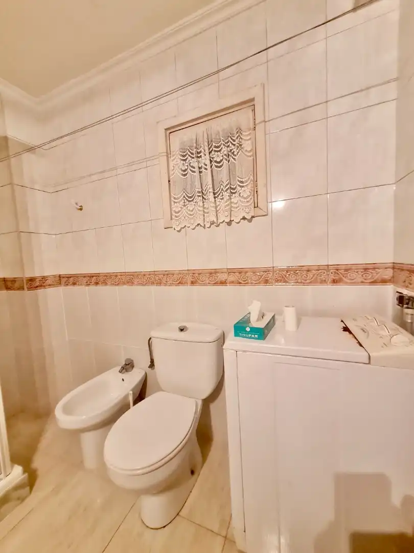 Baño de Piso en venta en Gijón  con Amueblado