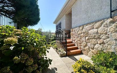 Vista exterior de Casa o xalet en venda en Collado Villalba amb Calefacció, Terrassa i Traster