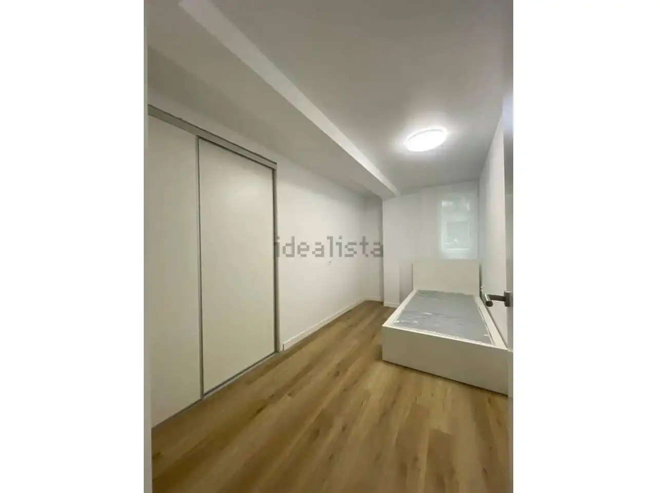Bedroom of Flat for sale in Torrent  with Air Conditioner, Heating and Parquet flooring