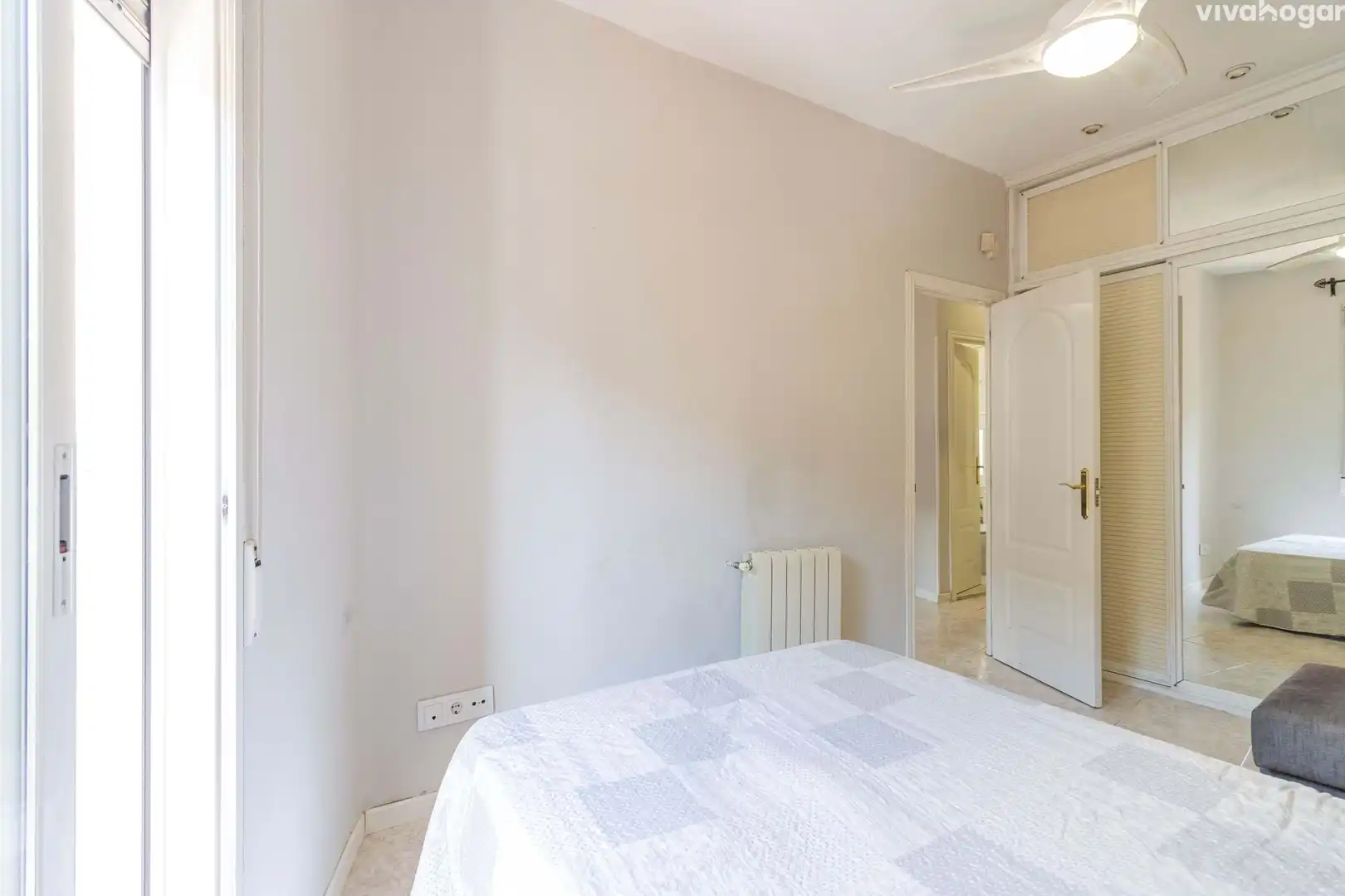 Flat with terrace for sale in Vicente Espinel, imagen 5