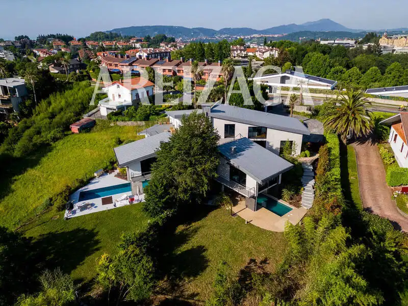 Vista exterior de Casa o xalet en venda en Miramon - Zorroaga