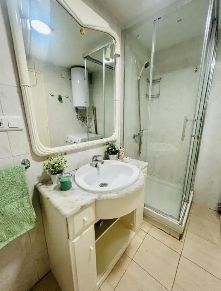 Apartments for rent in Avenida Isabel Manoja, Torremolinos, Spain, 6, Ayuntamiento