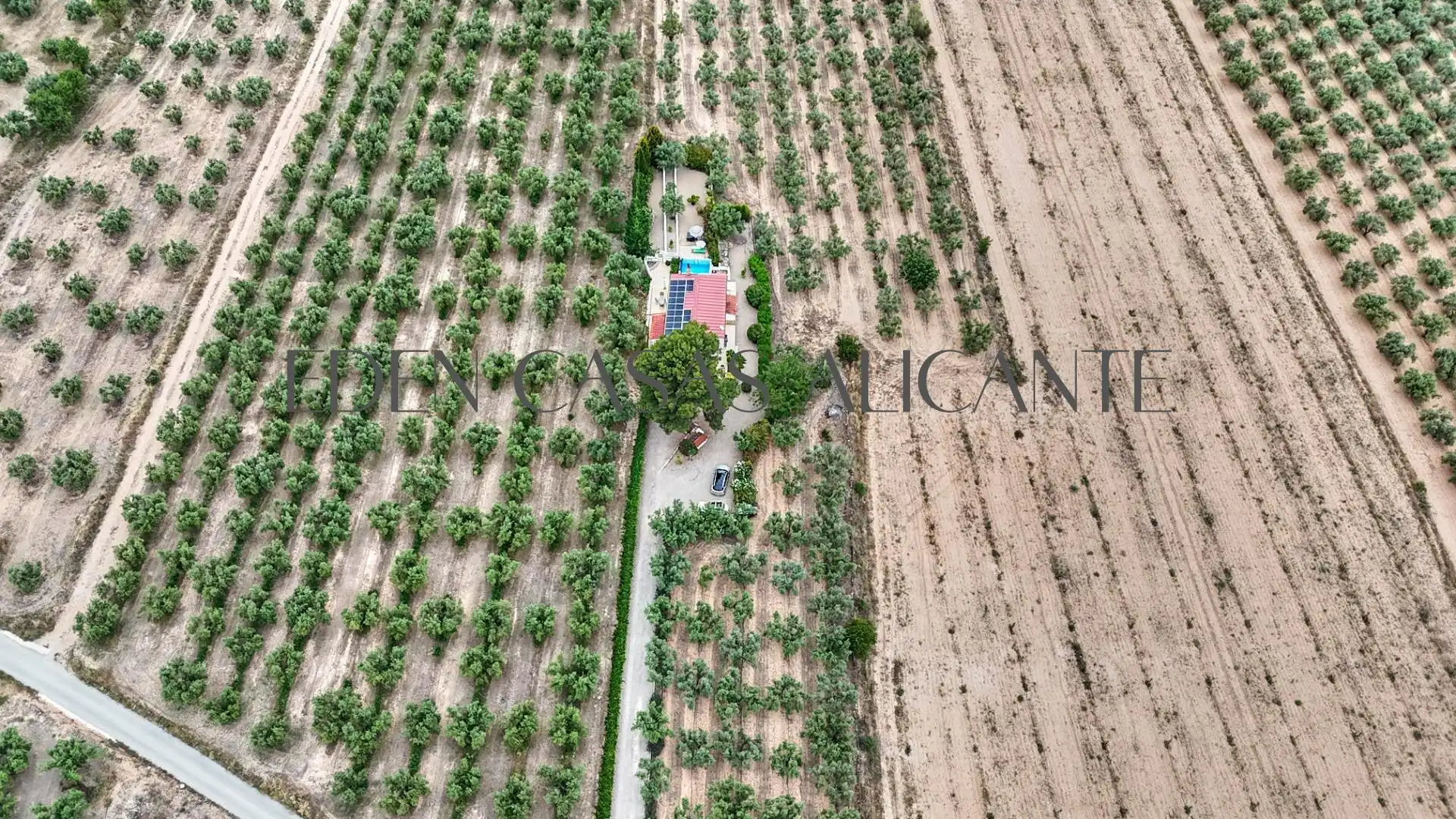 Casa o chalet en venta en Biar con Aire acondicionado, Calefacción y Jardín privado