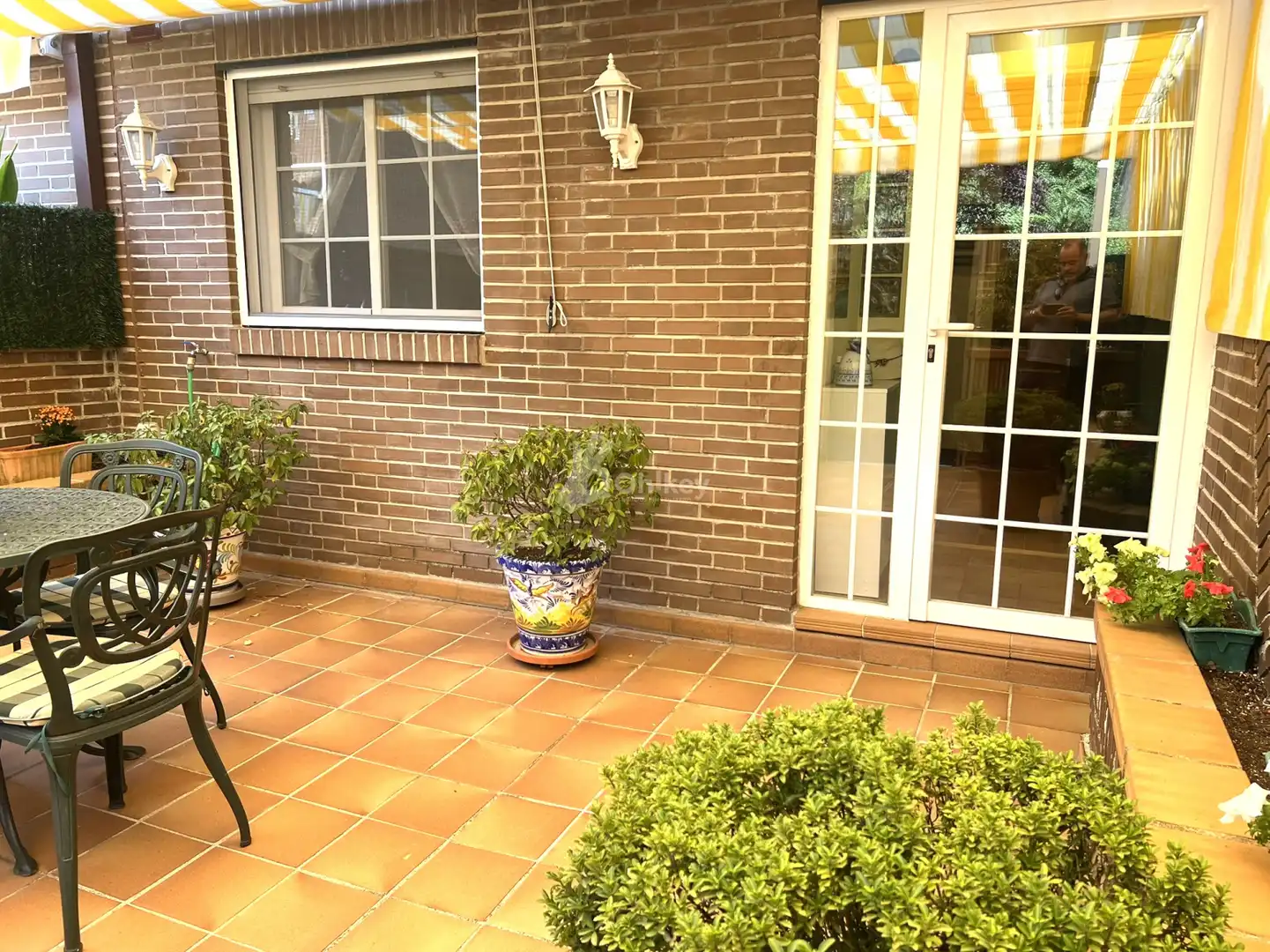 Terrassa de Casa adosada en venda en Majadahonda amb Aire condicionat, Calefacció i Jardí privat