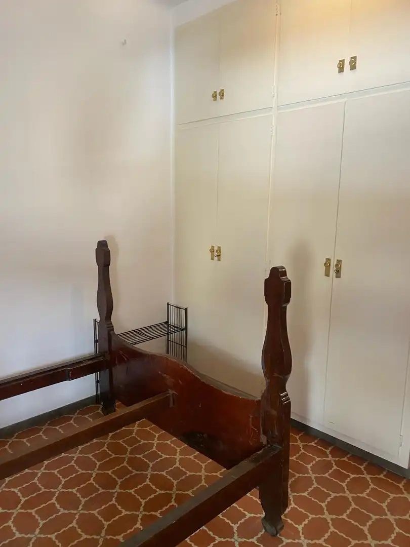 Habitación de Casa adosada en venta en Salt con Calefacción, Jardín privado y Terraza