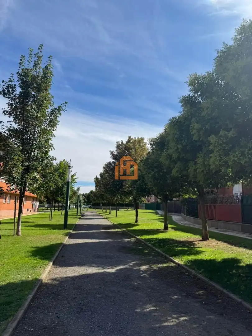 Wohnung zum Verkauf in Calle Goya, Trobajo del Camino