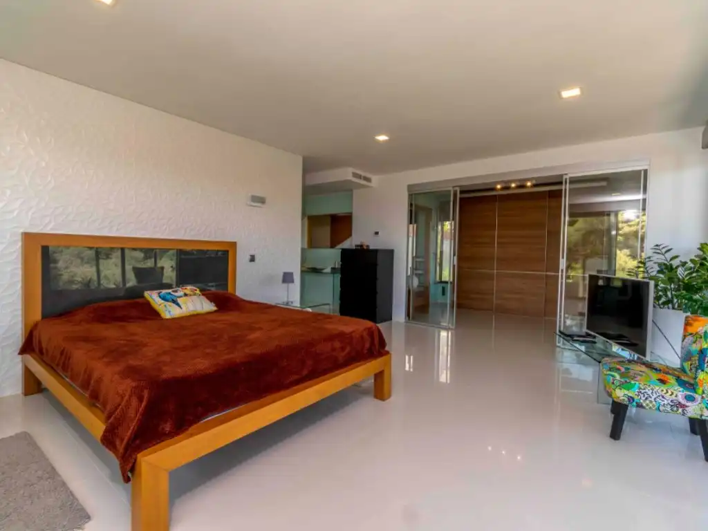 Dormitori de Casa o xalet de lloguer en Orihuela amb Piscina