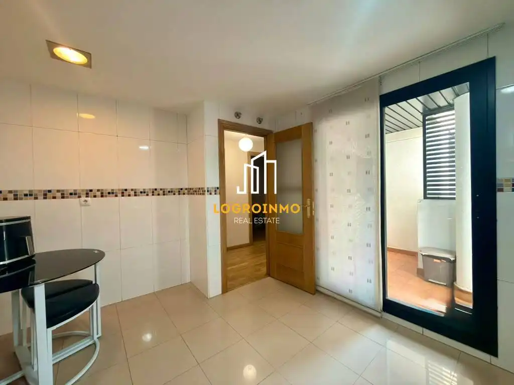Exterior view of Flat for sale in Murillo de Río Leza, La Rioja