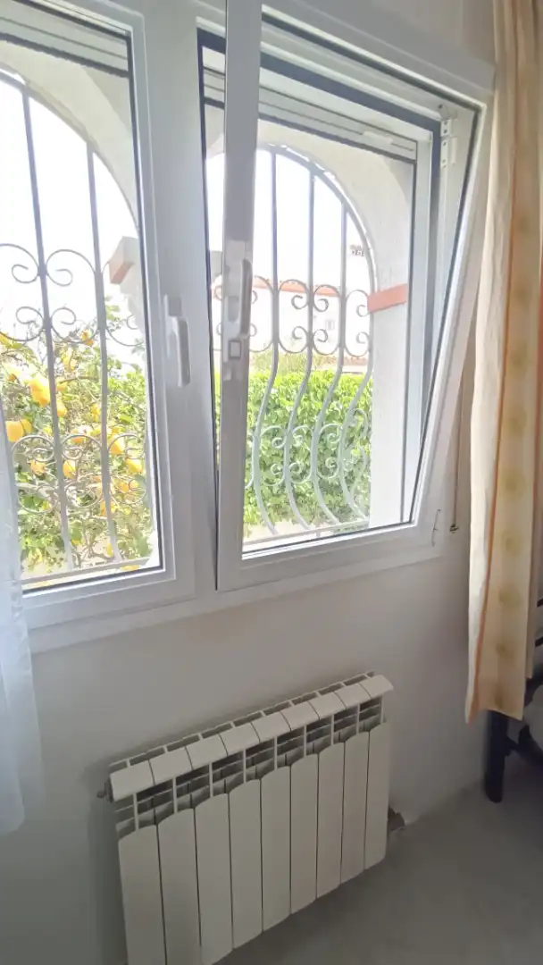 Terrassa de Casa o xalet en venda en Mont-roig del Camp amb Aire condicionat, Calefacció i Jardí privat