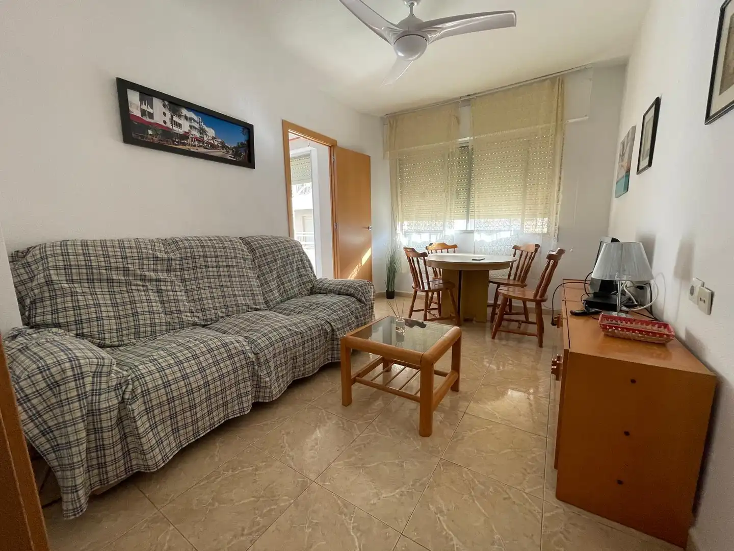 Sala de estar de Piso en venta en San Pedro del Pinatar con Terraza, Amueblado y Balcón